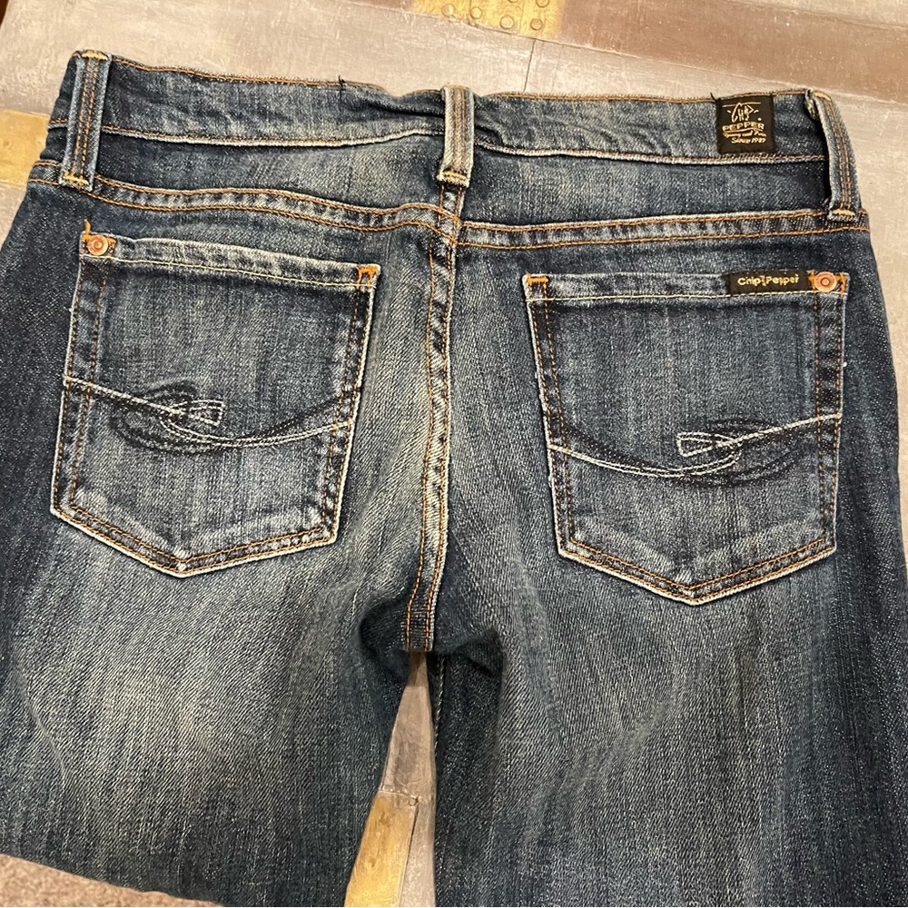 Chip and Pepper “Pamela” boot cut jeans size 26 in perfect condition